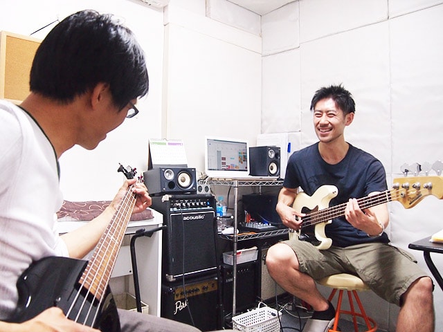 ベース教室のレッスン