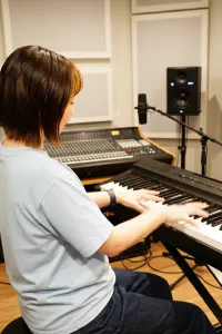 ピアノ・キーボード講師2